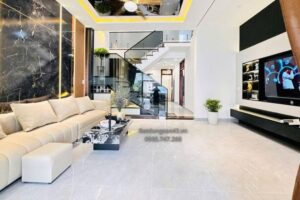 Bán Nhà Kiệt 47 Lê Đình Kỵ Đà Nẵng – Gara Ô Tô, Full Nội Thất Cao Cấp, Giá 5,98 Tỷ
