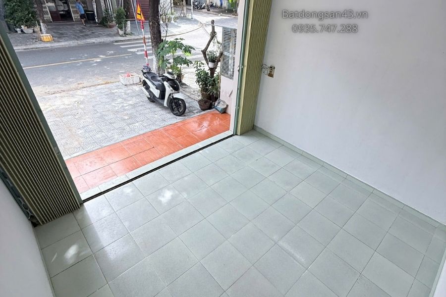 Bán Nhà 195 Lý Triện 4